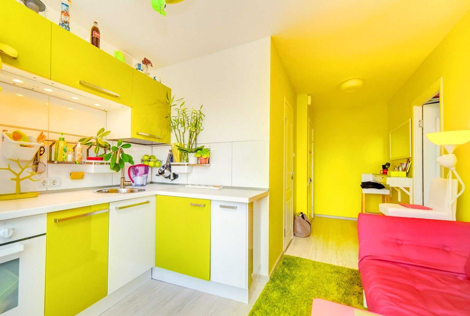 Дизайн кухни в светлых тонах: 80+ реальных фото интерьеров