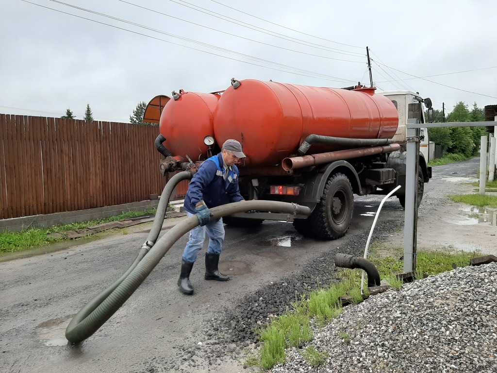 Откачка выгребных ям, рекомендации профессионалов