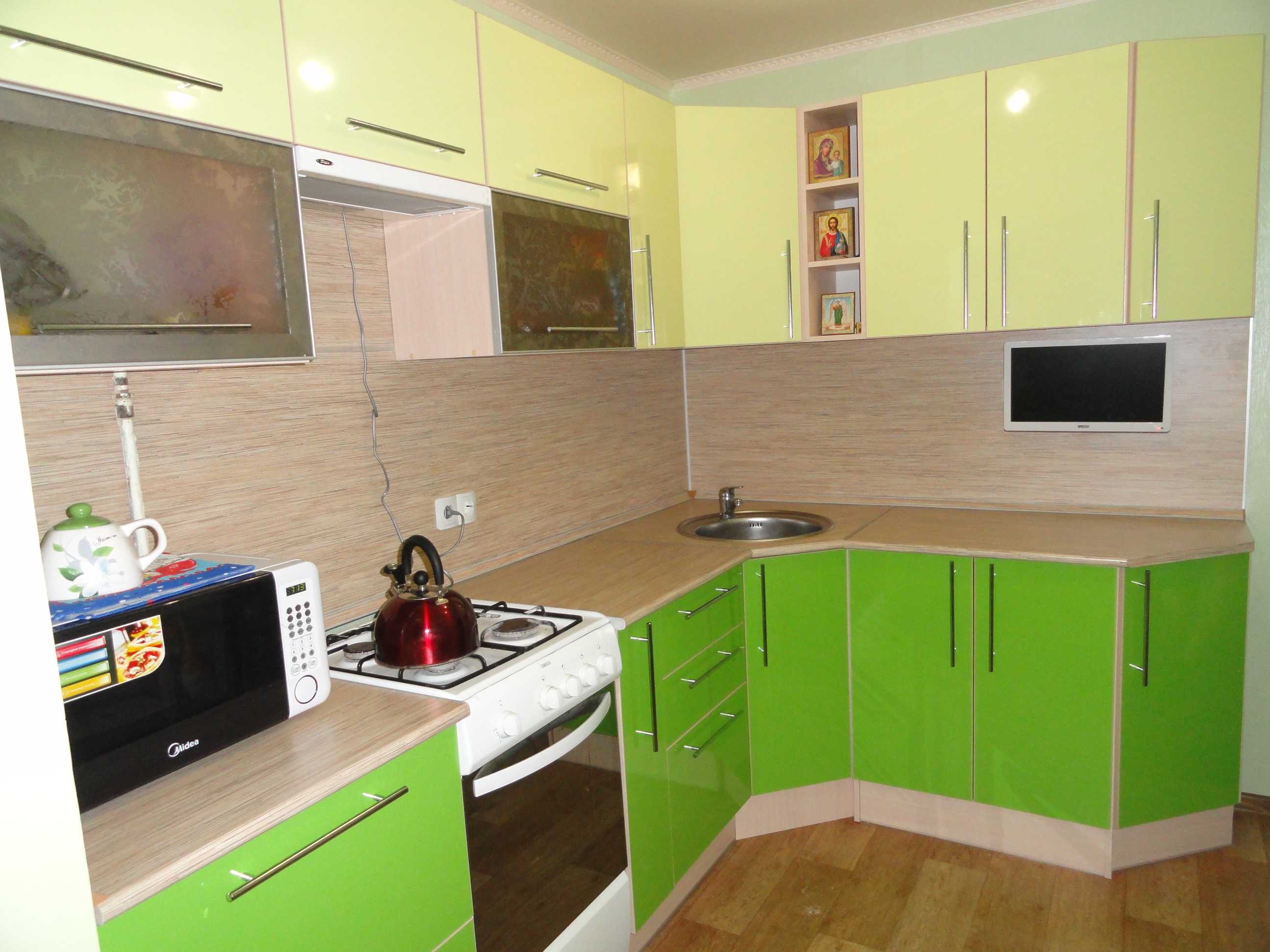 Покраска фасадов кухни своими руками, выбор краски для кухонного фасада
